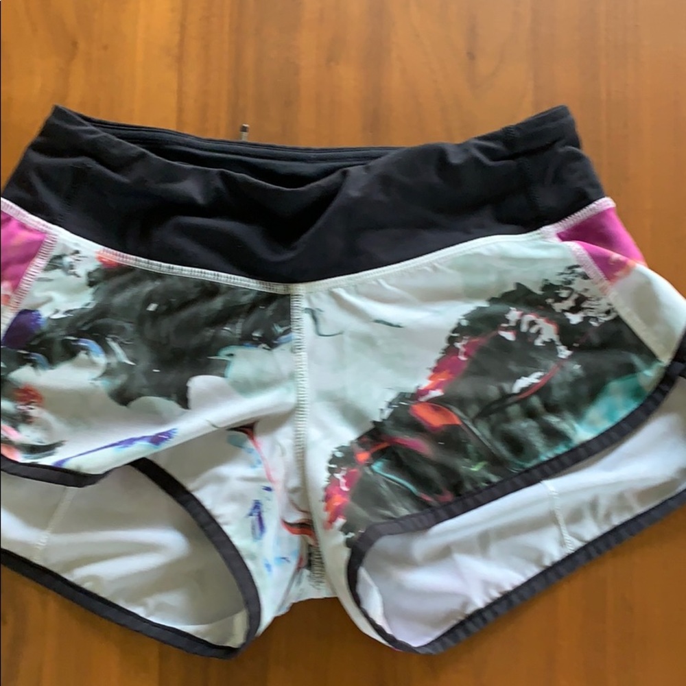 Lululemon speed shorts multi color size 2